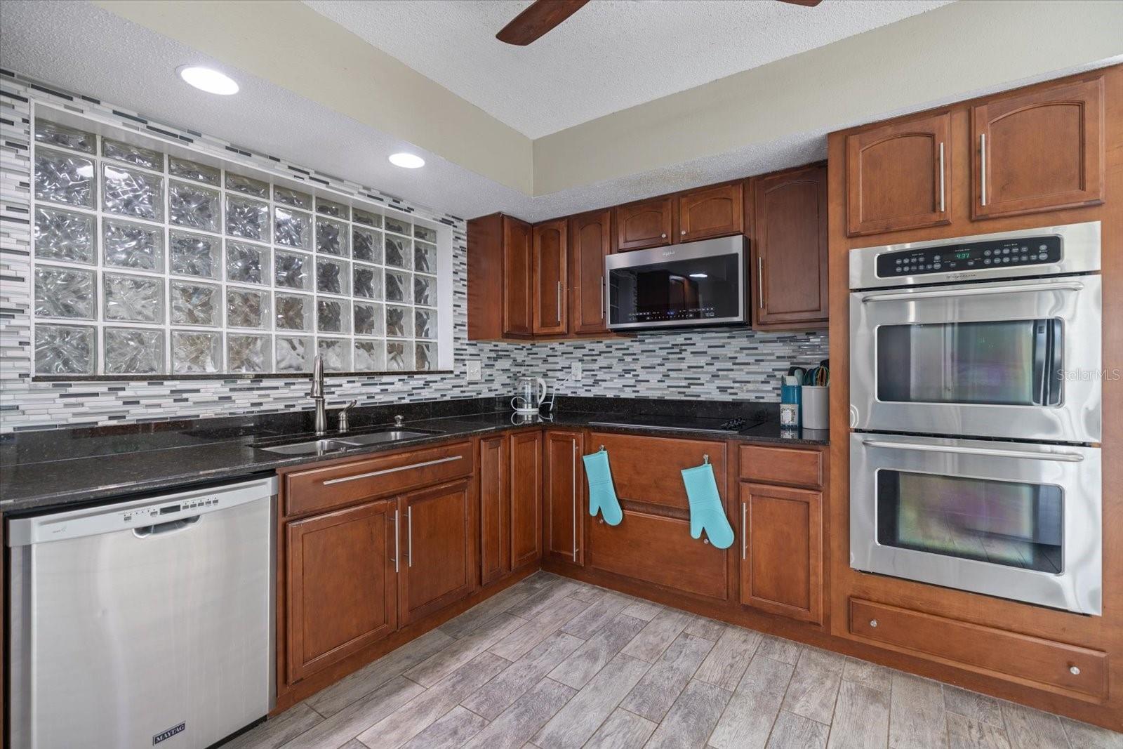 2309 CONWAY BLVD, PORT CHARLOTTE, FL, 33952