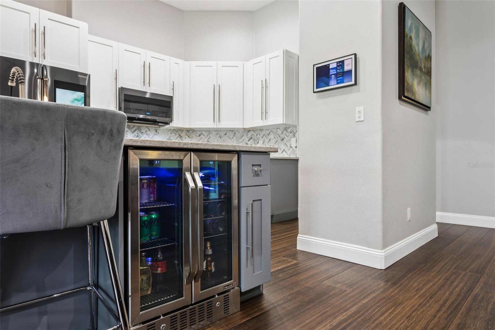 803 BROOKER VILLAGE CIR, LUTZ, FL, 33548