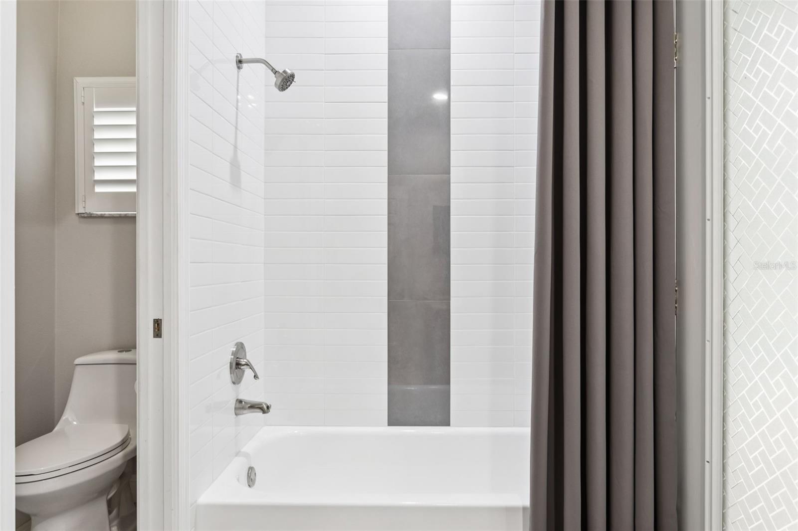 803 BROOKER VILLAGE CIR, LUTZ, FL, 33548