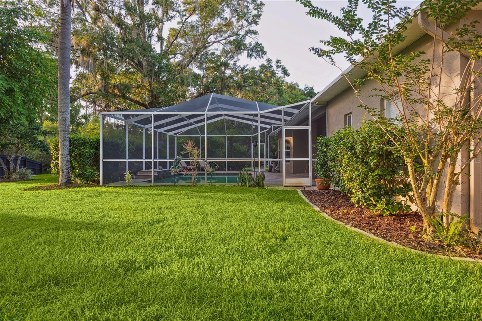 803 BROOKER VILLAGE CIR, LUTZ, FL, 33548