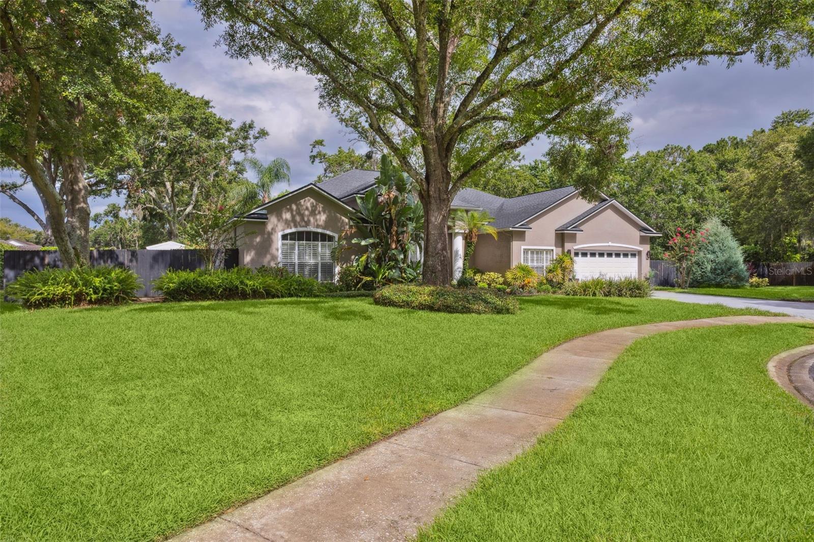 803 BROOKER VILLAGE CIR, LUTZ, FL, 33548