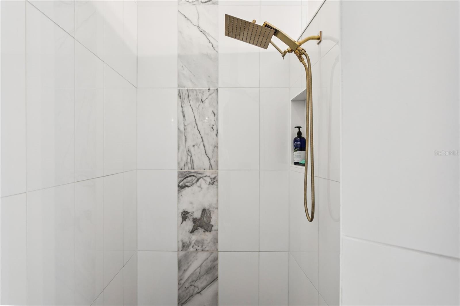 803 BROOKER VILLAGE CIR, LUTZ, FL, 33548