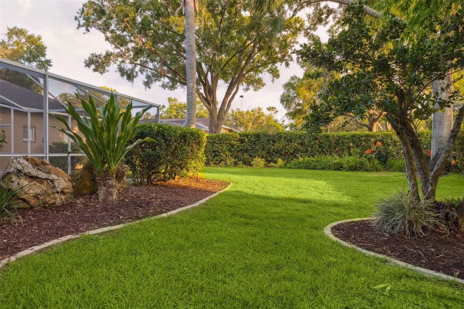 803 BROOKER VILLAGE CIR, LUTZ, FL, 33548