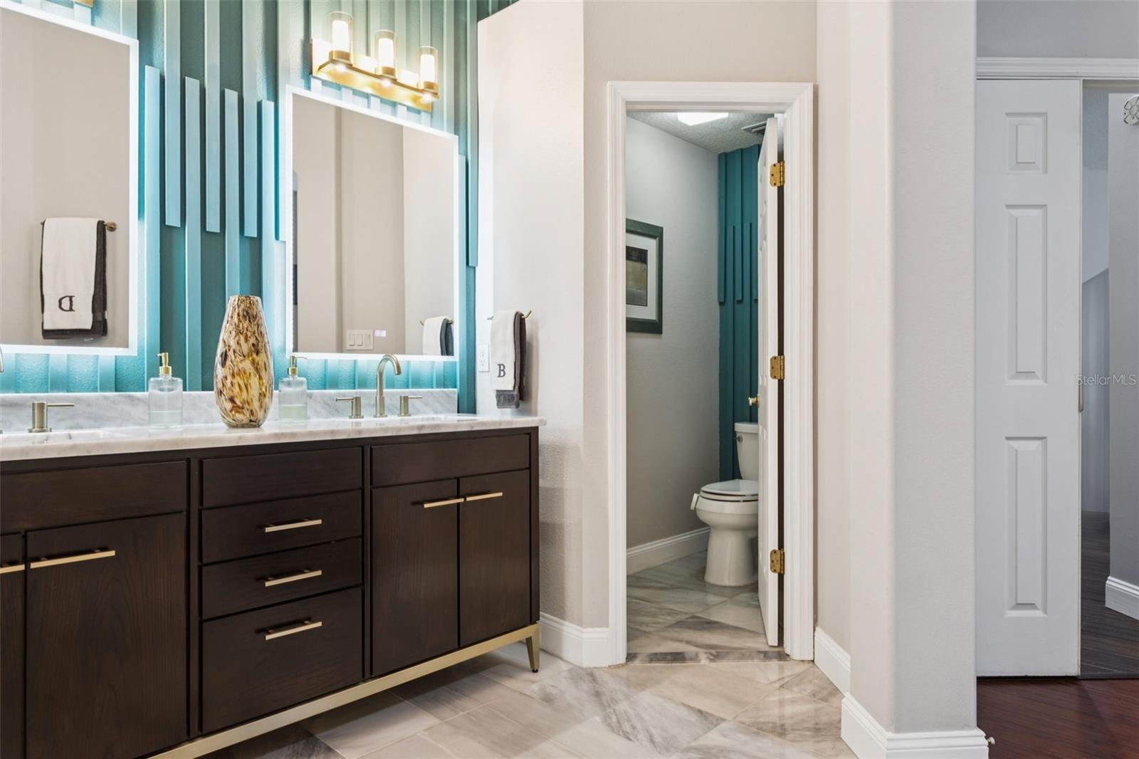 803 BROOKER VILLAGE CIR, LUTZ, FL, 33548