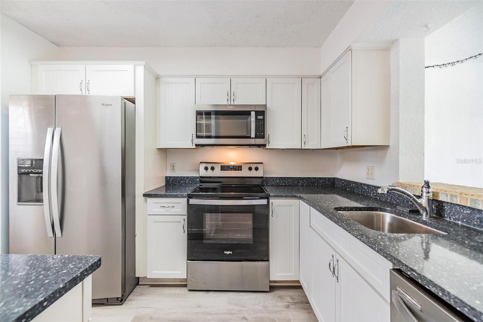 900 COVE CAY DR #1B, CLEARWATER, FL, 33760