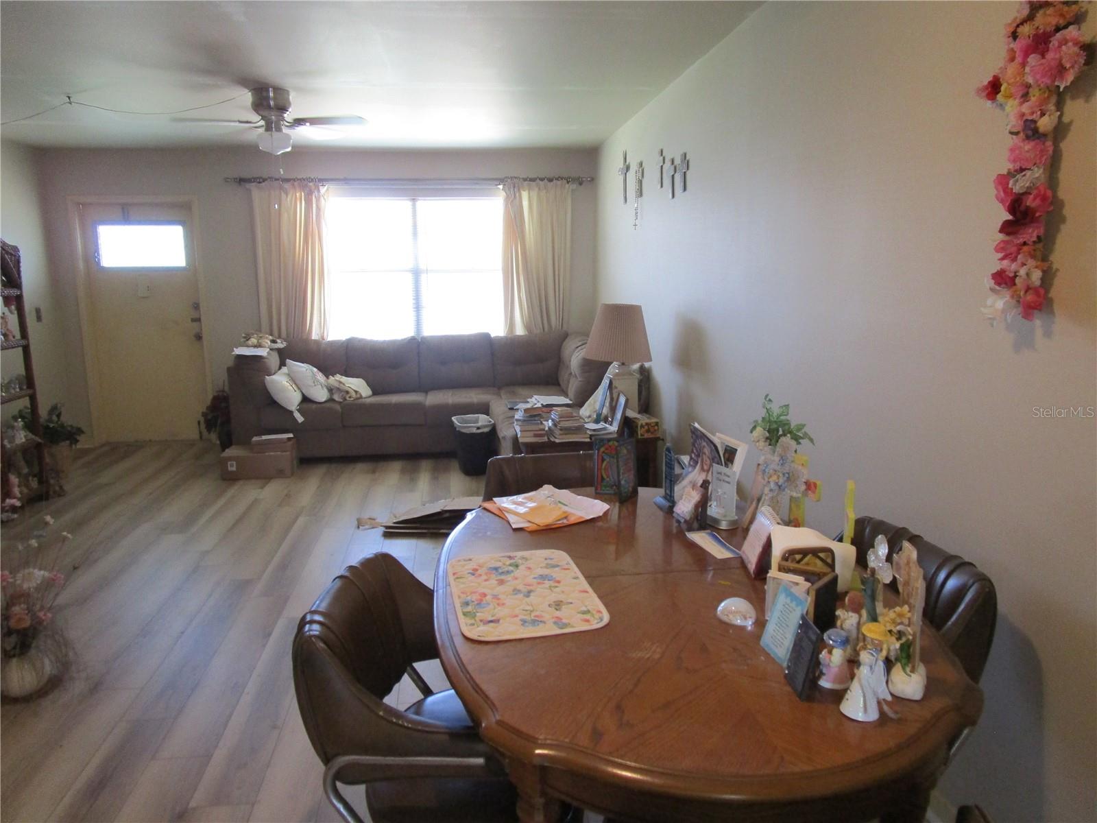 TB8398080 Property Photo