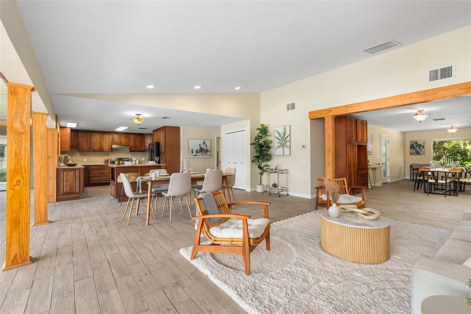 900 NW SNUG HARBOR RD, CRYSTAL RIVER, FL, 34428