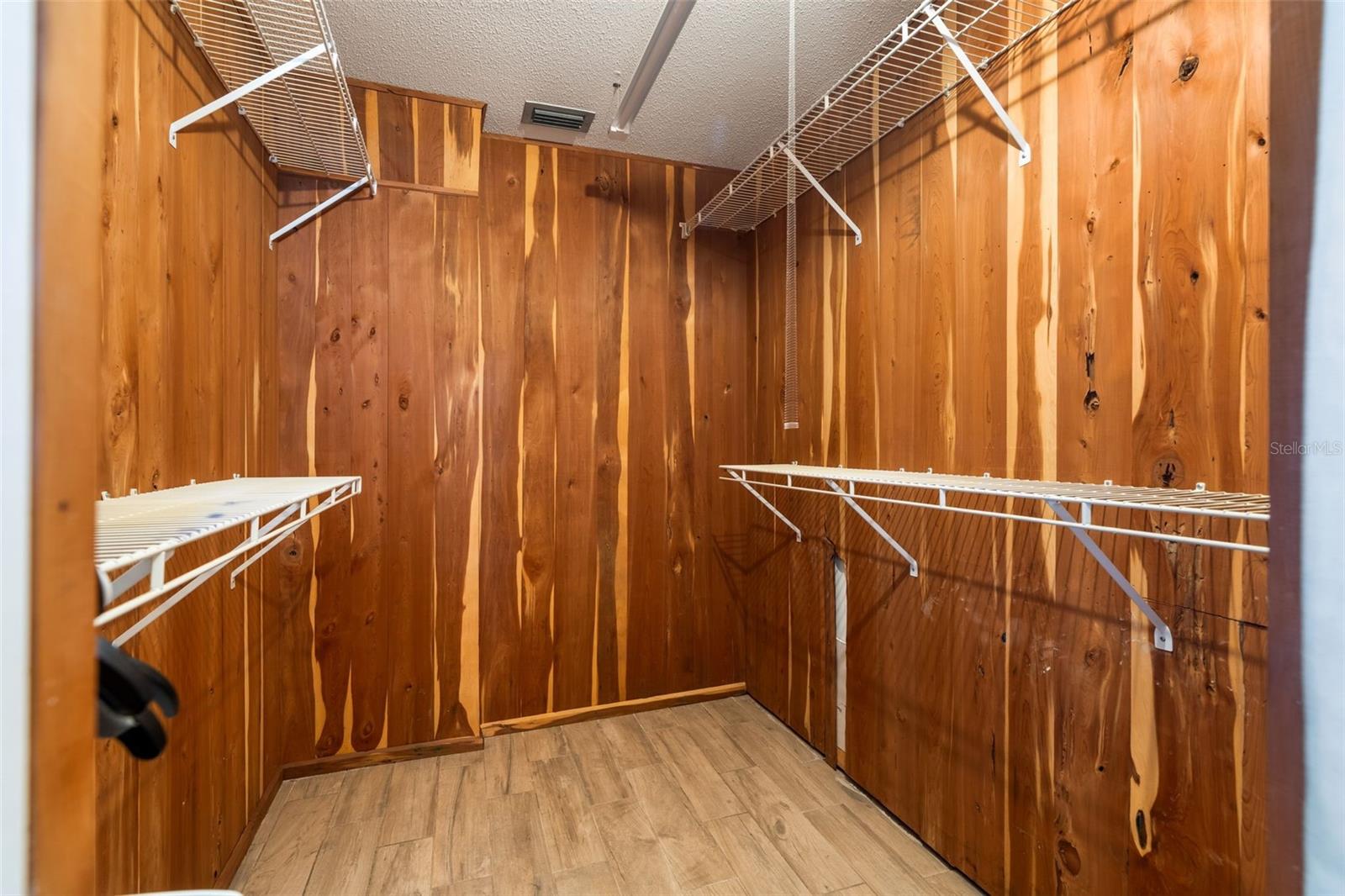 900 NW SNUG HARBOR RD, CRYSTAL RIVER, FL, 34428