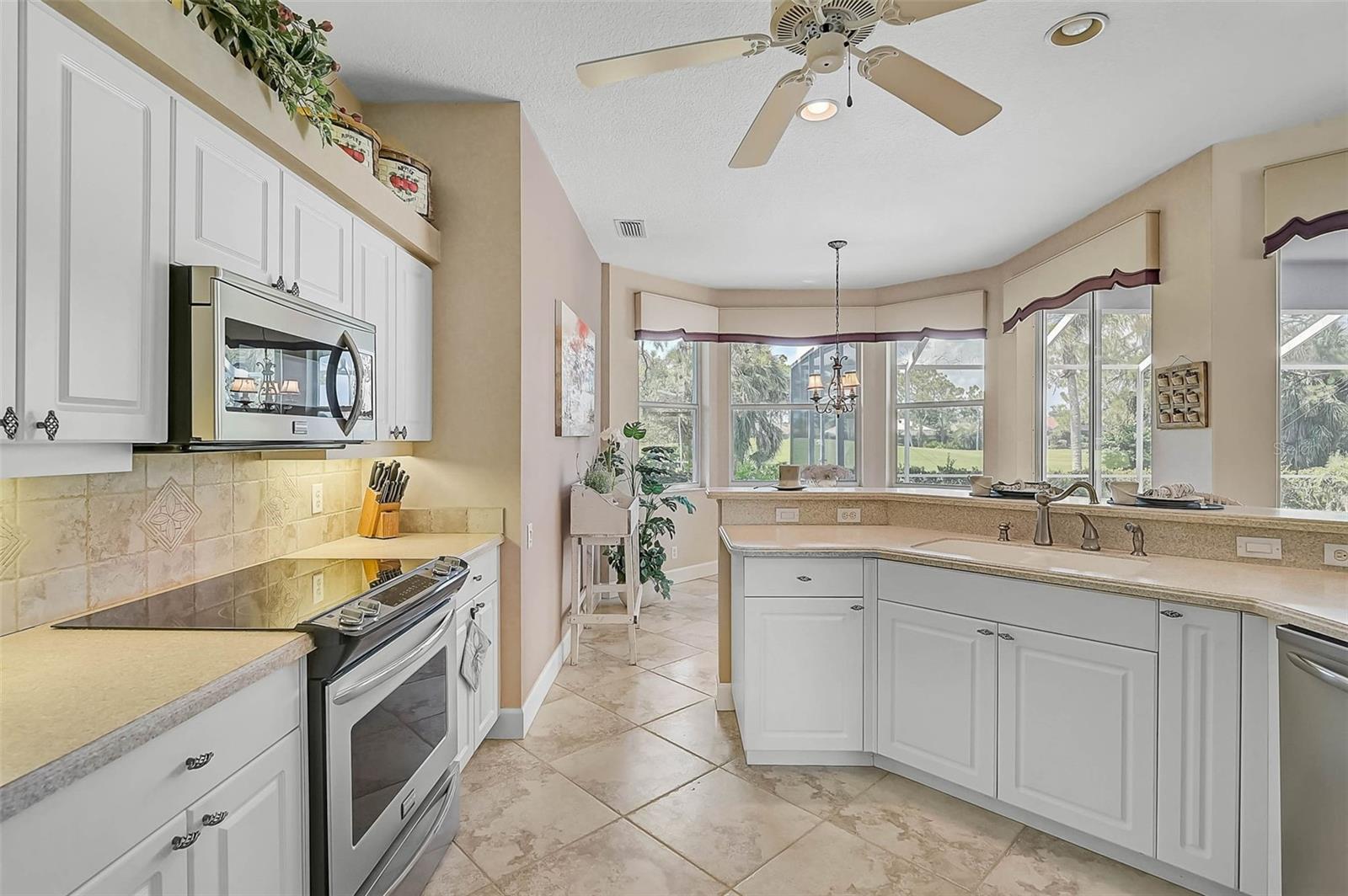 A4656280 Property Photo