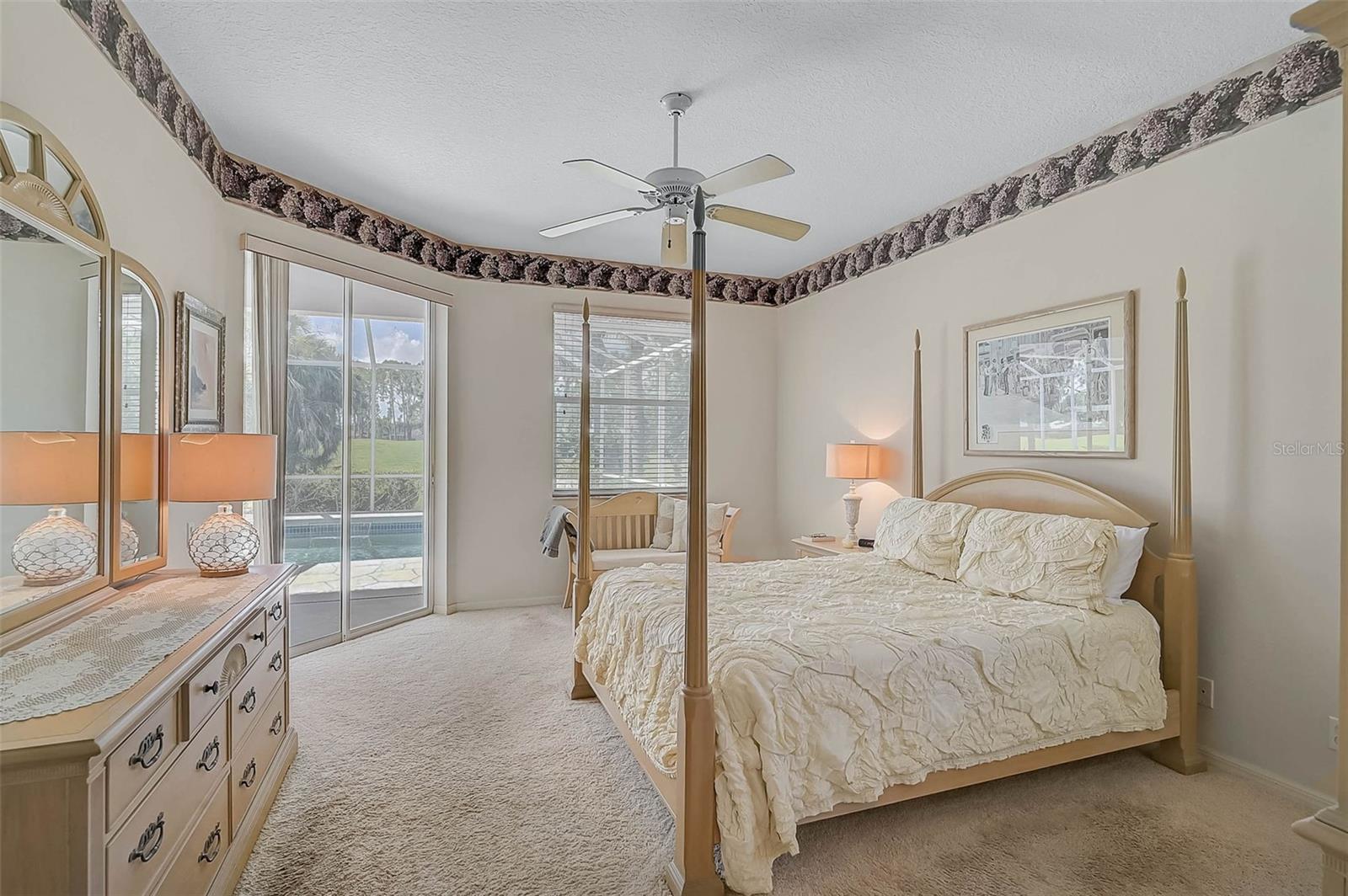 A4656280 Property Photo