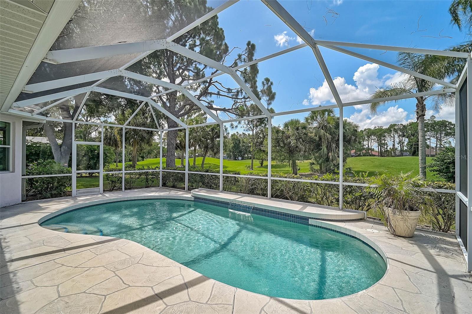 A4656280 Property Photo