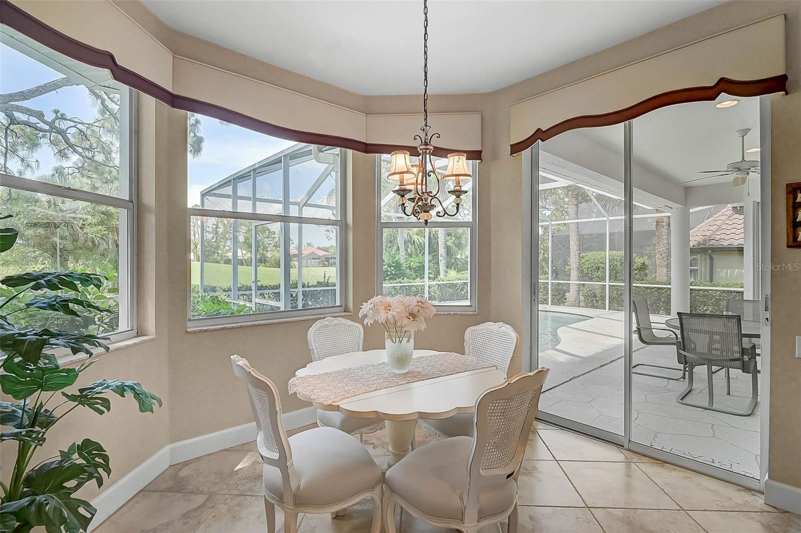 A4656280 Property Photo