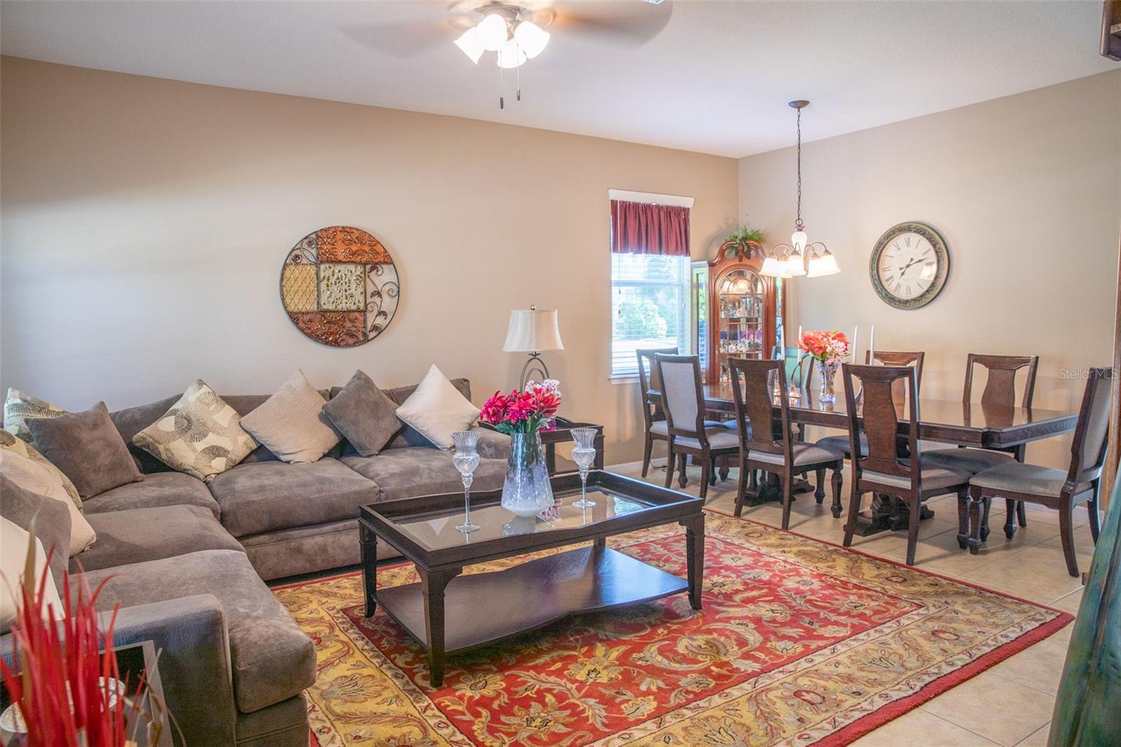 Living Room/Dining Room Combination