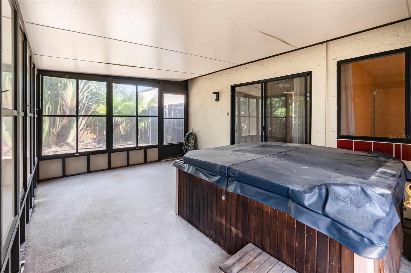 694 GOLDEN SUNSHINE CIR, ORLANDO, FL, 32807