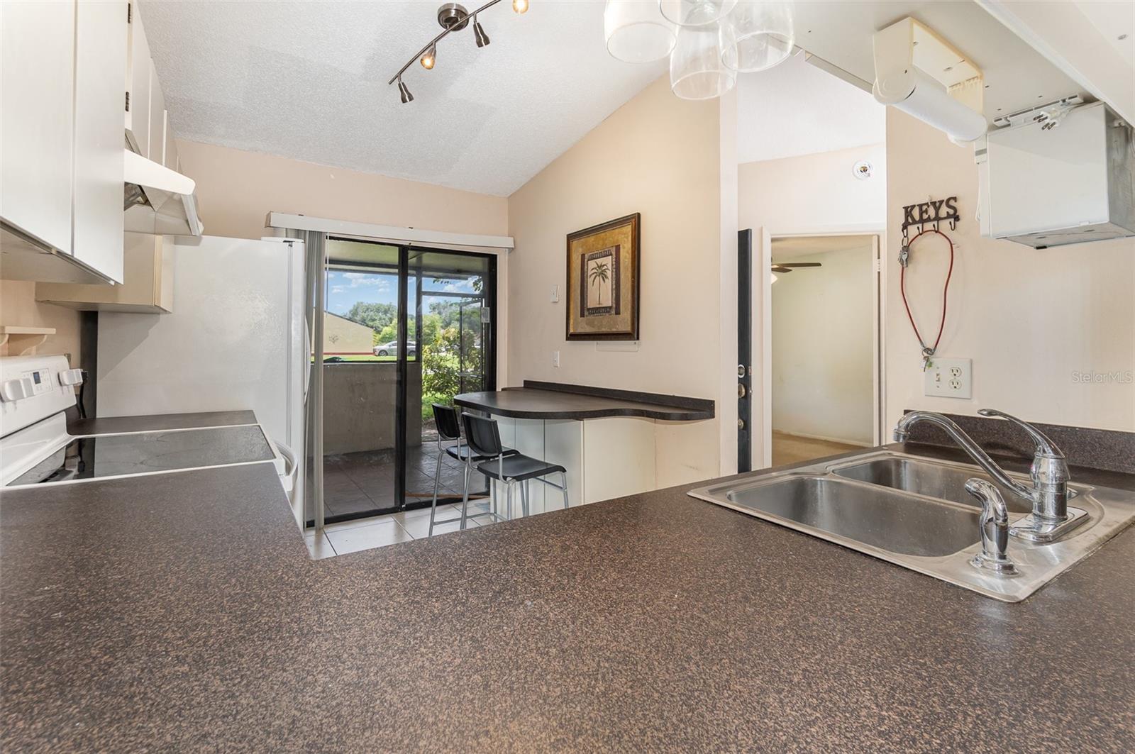 694 GOLDEN SUNSHINE CIR, ORLANDO, FL, 32807