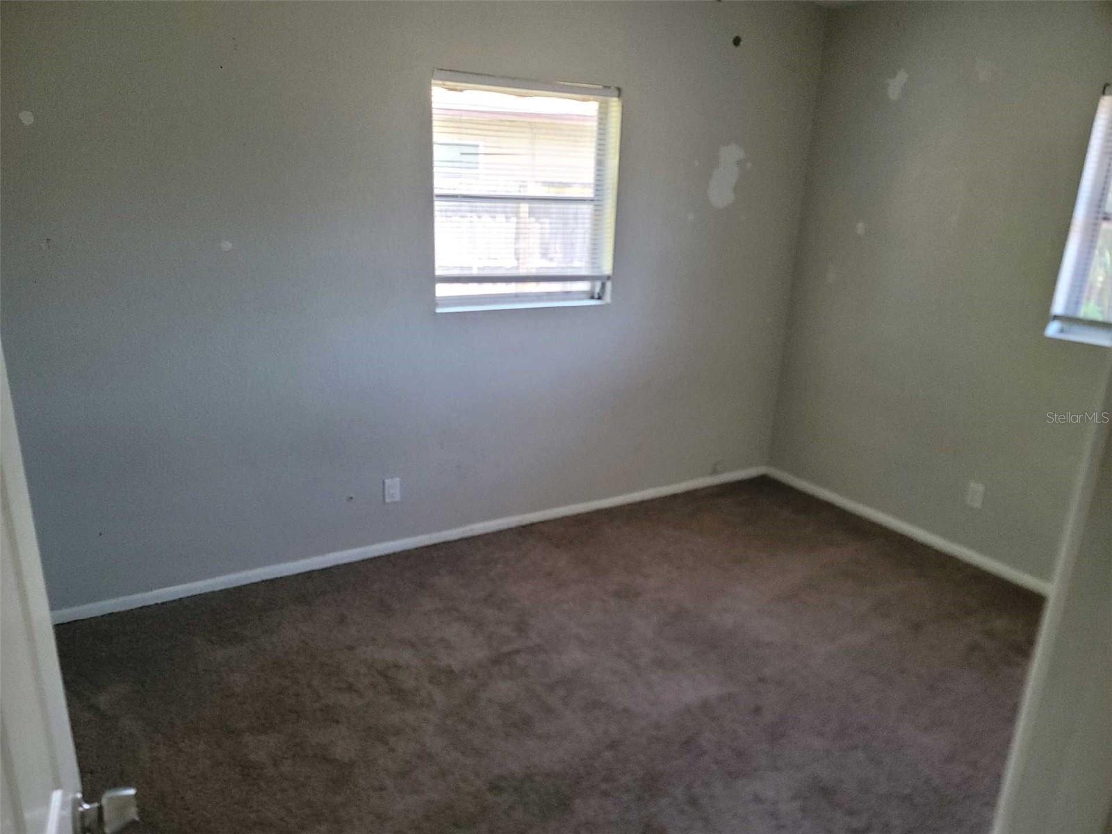 8035 ROBIN RD, SEMINOLE, FL, 33777