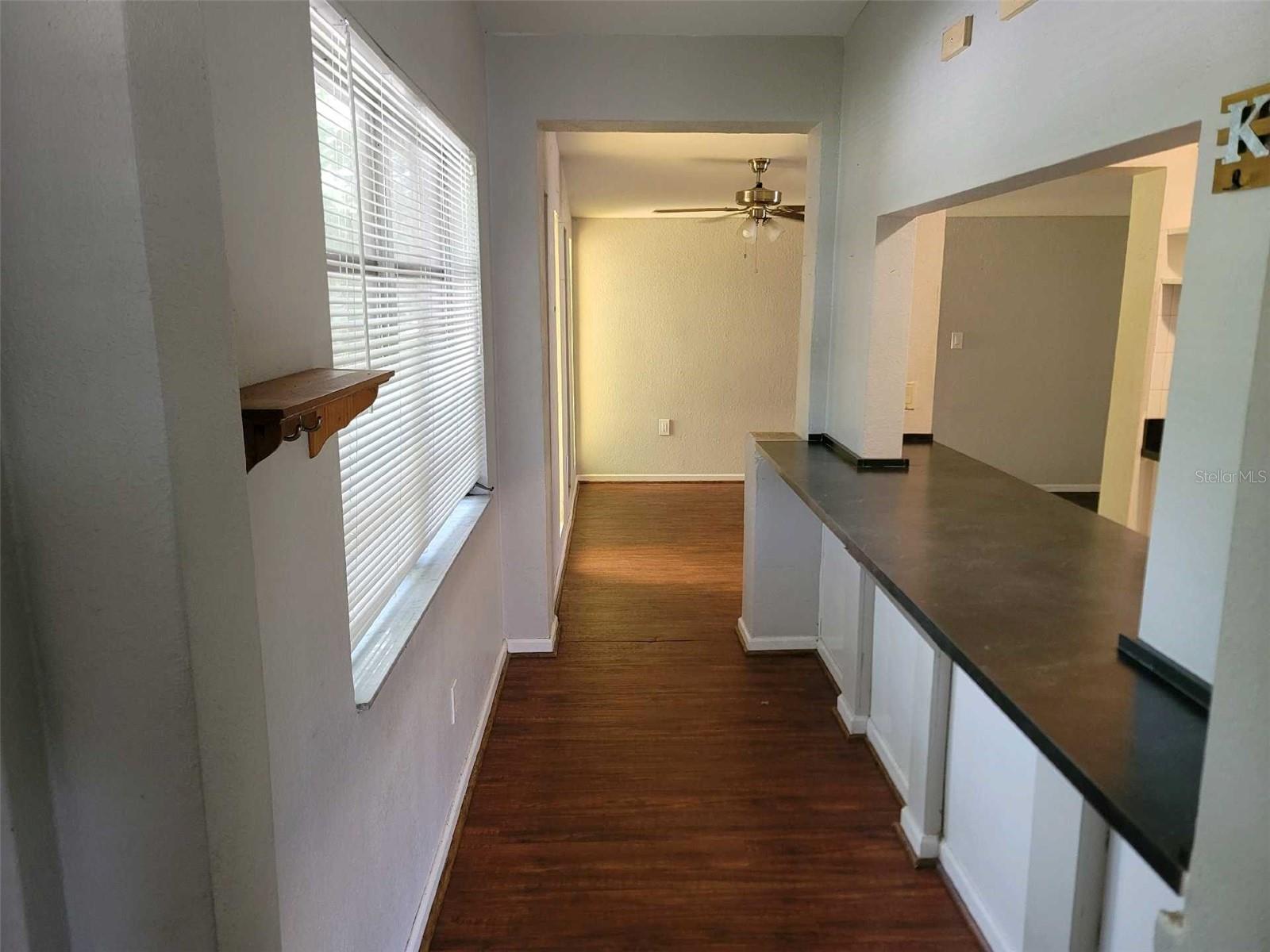 8035 ROBIN RD, SEMINOLE, FL, 33777