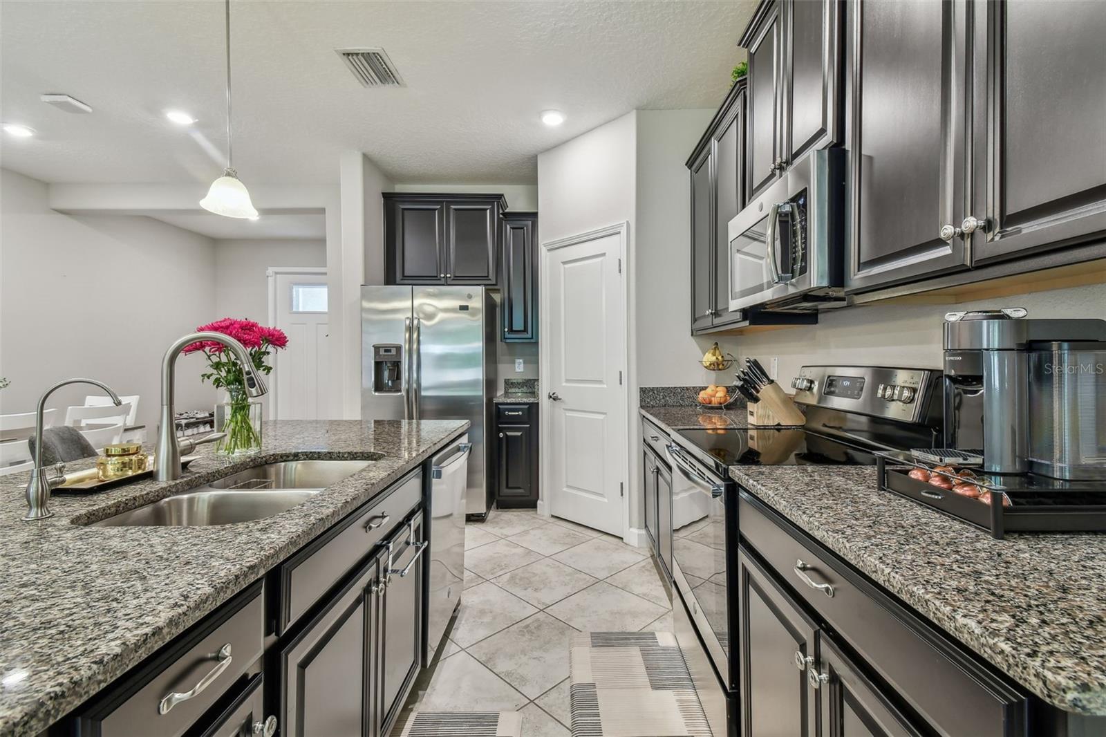 6825 CITRUS CREEK LN, TAMPA, FL, 33625