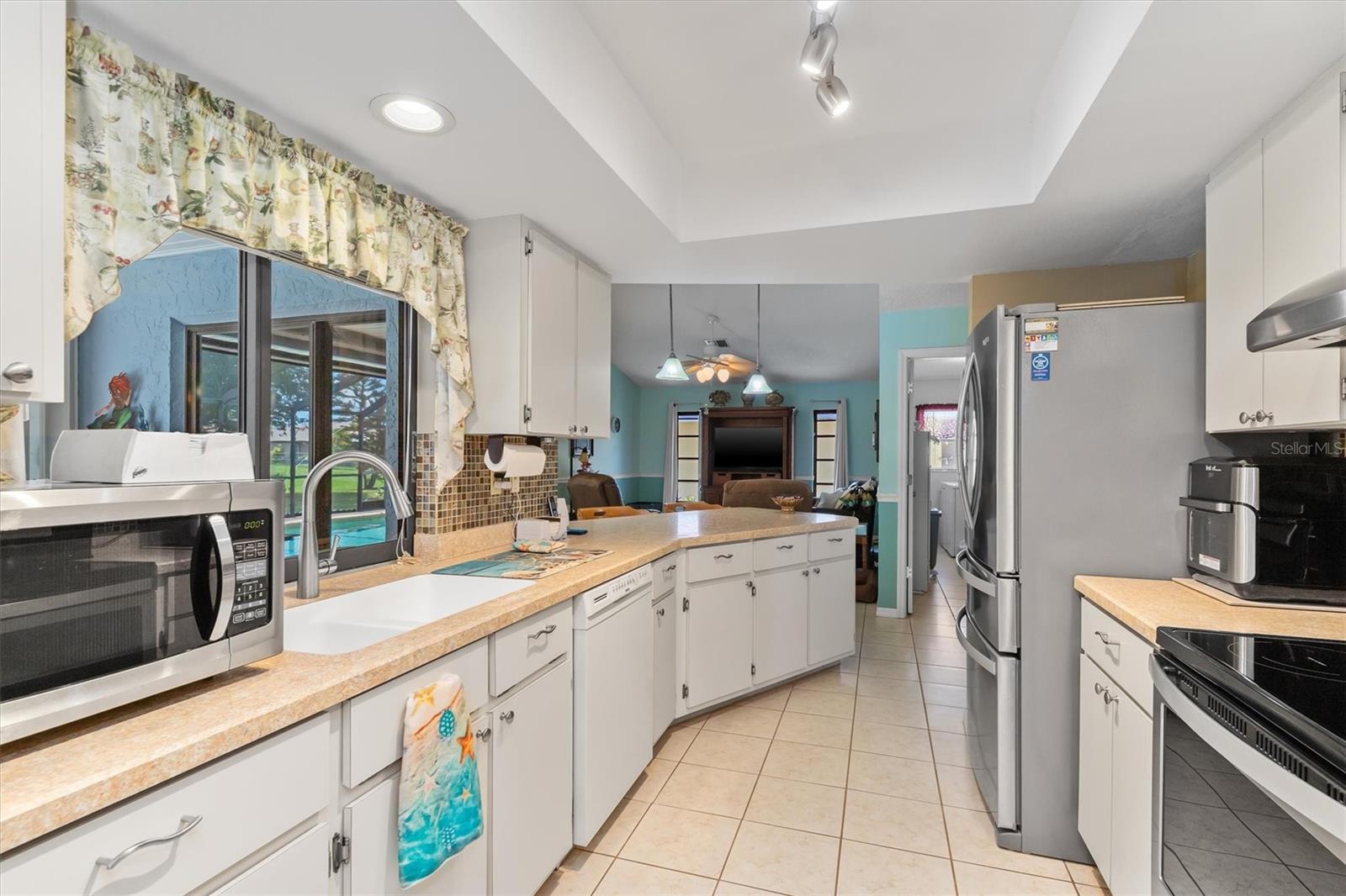 2141 RIO DE JANEIRO AVE, PUNTA GORDA, FL, 33983