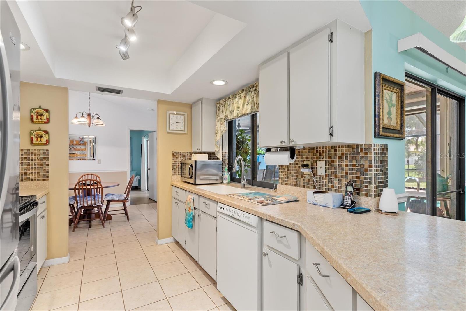 2141 RIO DE JANEIRO AVE, PUNTA GORDA, FL, 33983