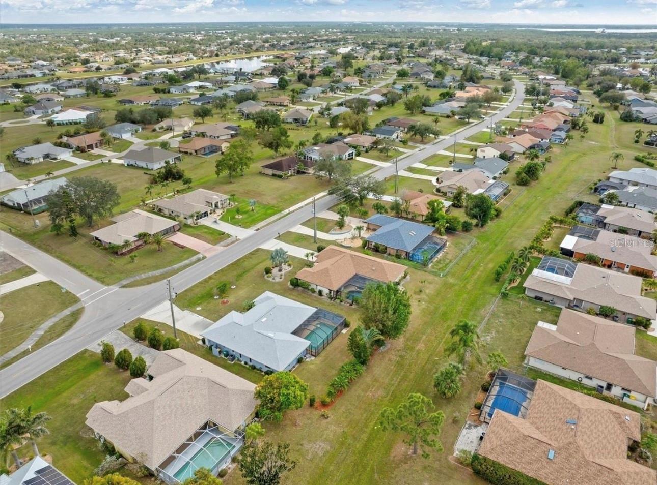 2141 RIO DE JANEIRO AVE, PUNTA GORDA, FL, 33983