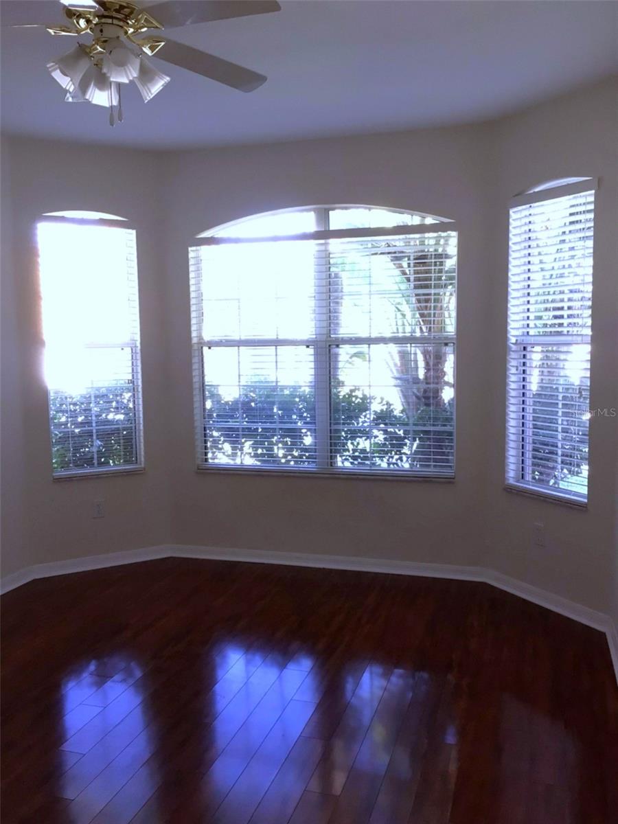 BAY WINDOW IN BEDROOM 4
