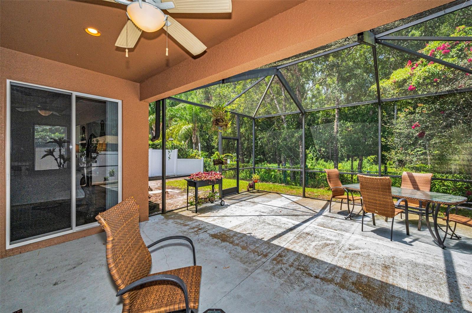 COVERED AND SCREENED LANAI