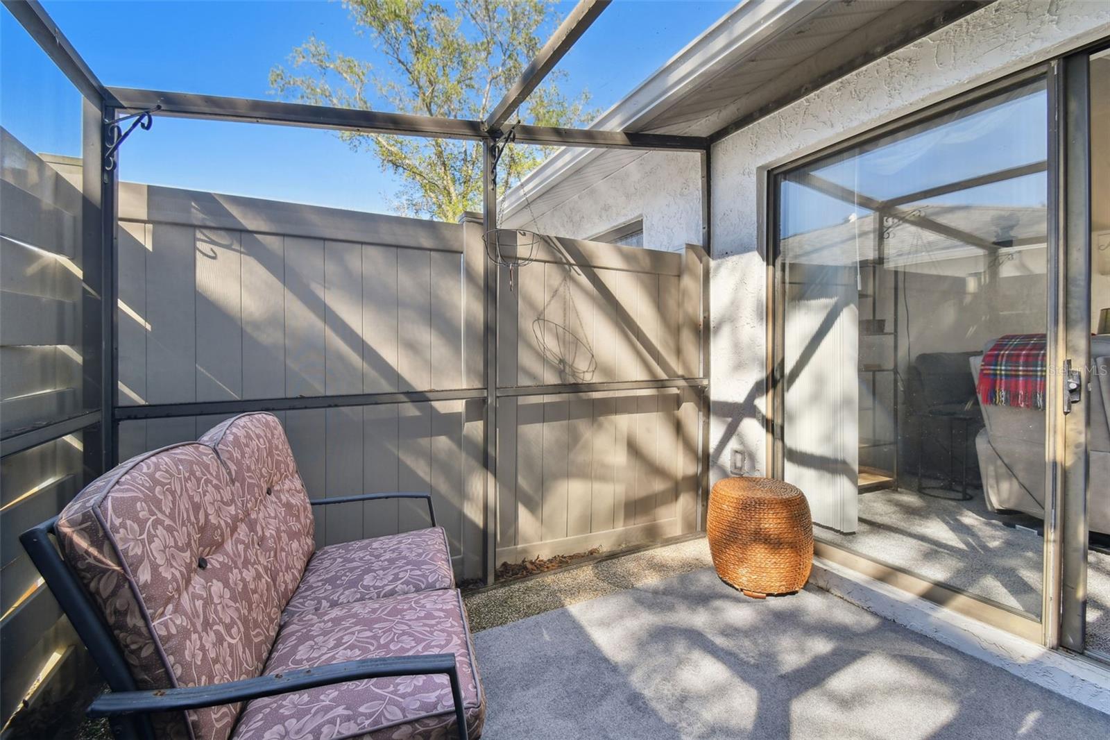 23325 CLUB VILLAS DR #2, LAND O LAKES, FL, 34639