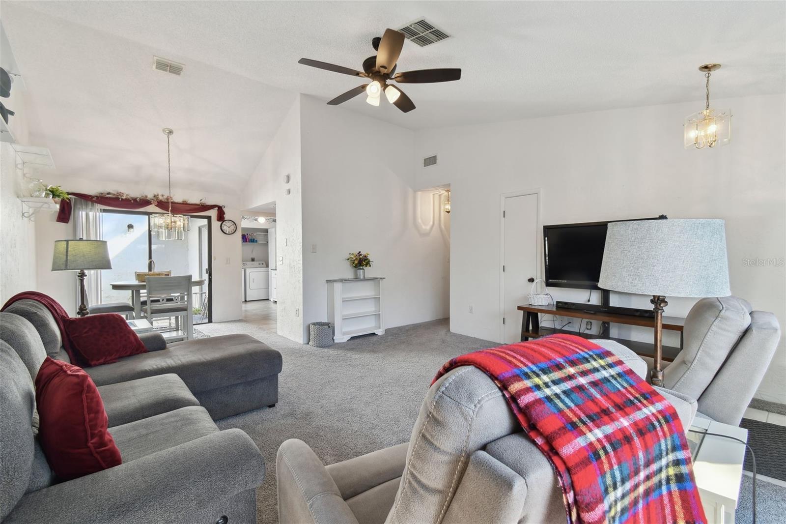 23325 CLUB VILLAS DR #2, LAND O LAKES, FL, 34639