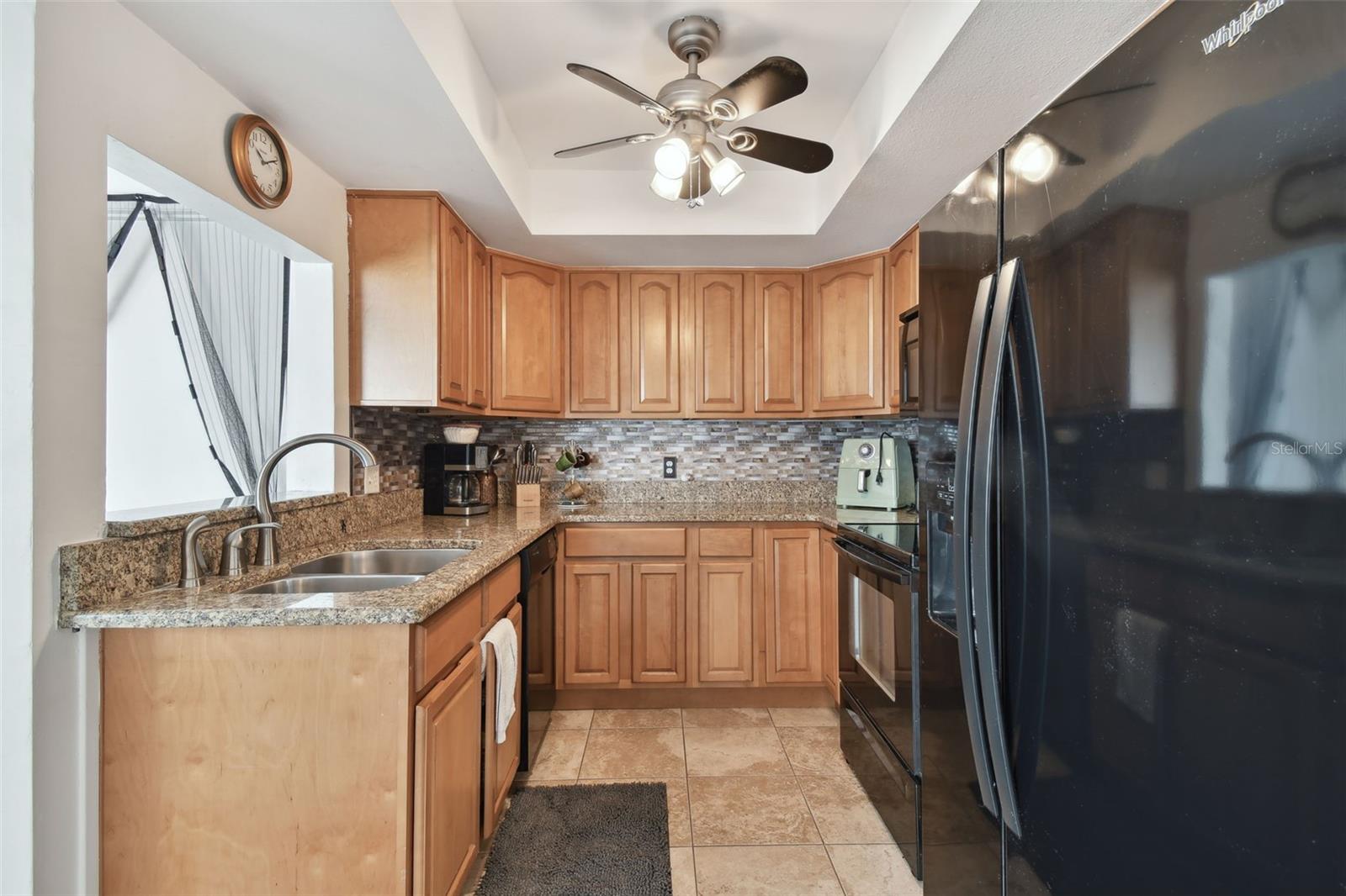 23325 CLUB VILLAS DR #2, LAND O LAKES, FL, 34639