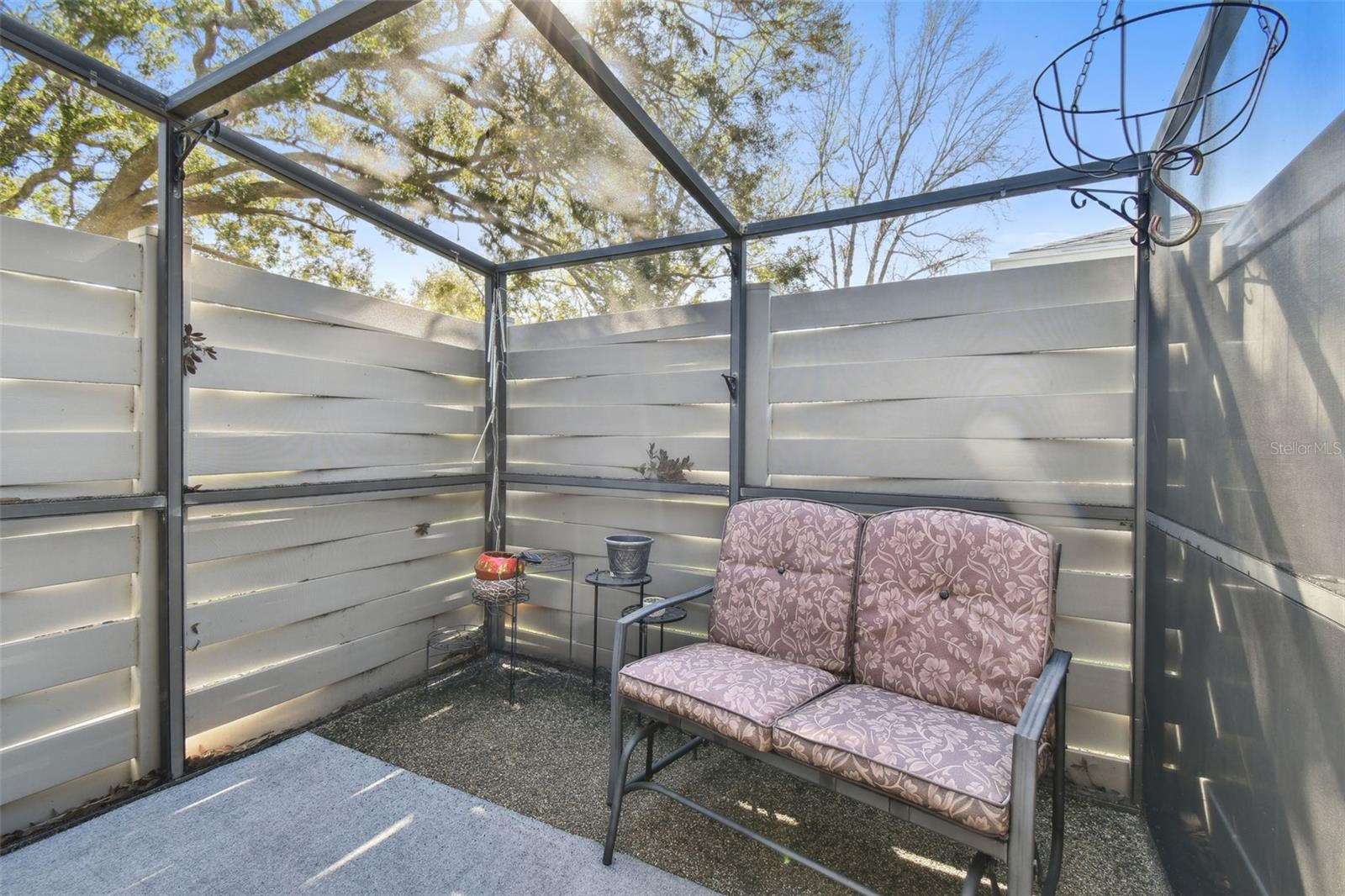 23325 CLUB VILLAS DR #2, LAND O LAKES, FL, 34639