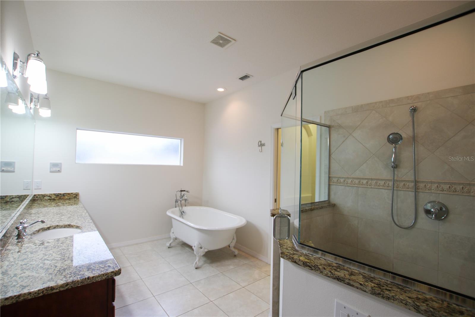 1002 W LEMON ST, TAMPA, FL, 33606