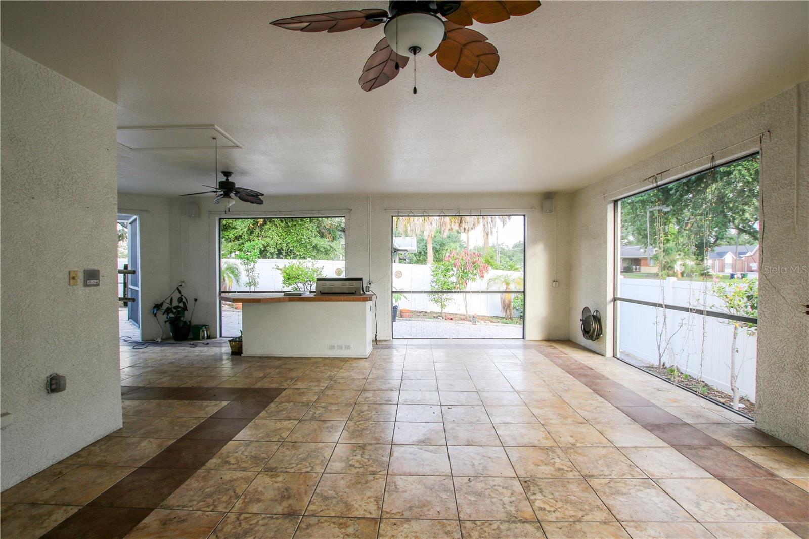 1002 W LEMON ST, TAMPA, FL, 33606