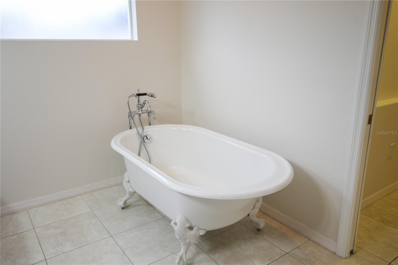 1002 W LEMON ST, TAMPA, FL, 33606