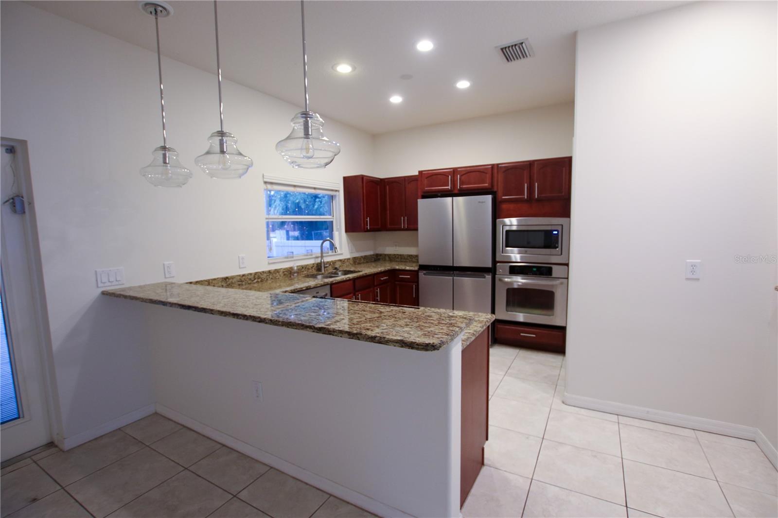 1002 W LEMON ST, TAMPA, FL, 33606