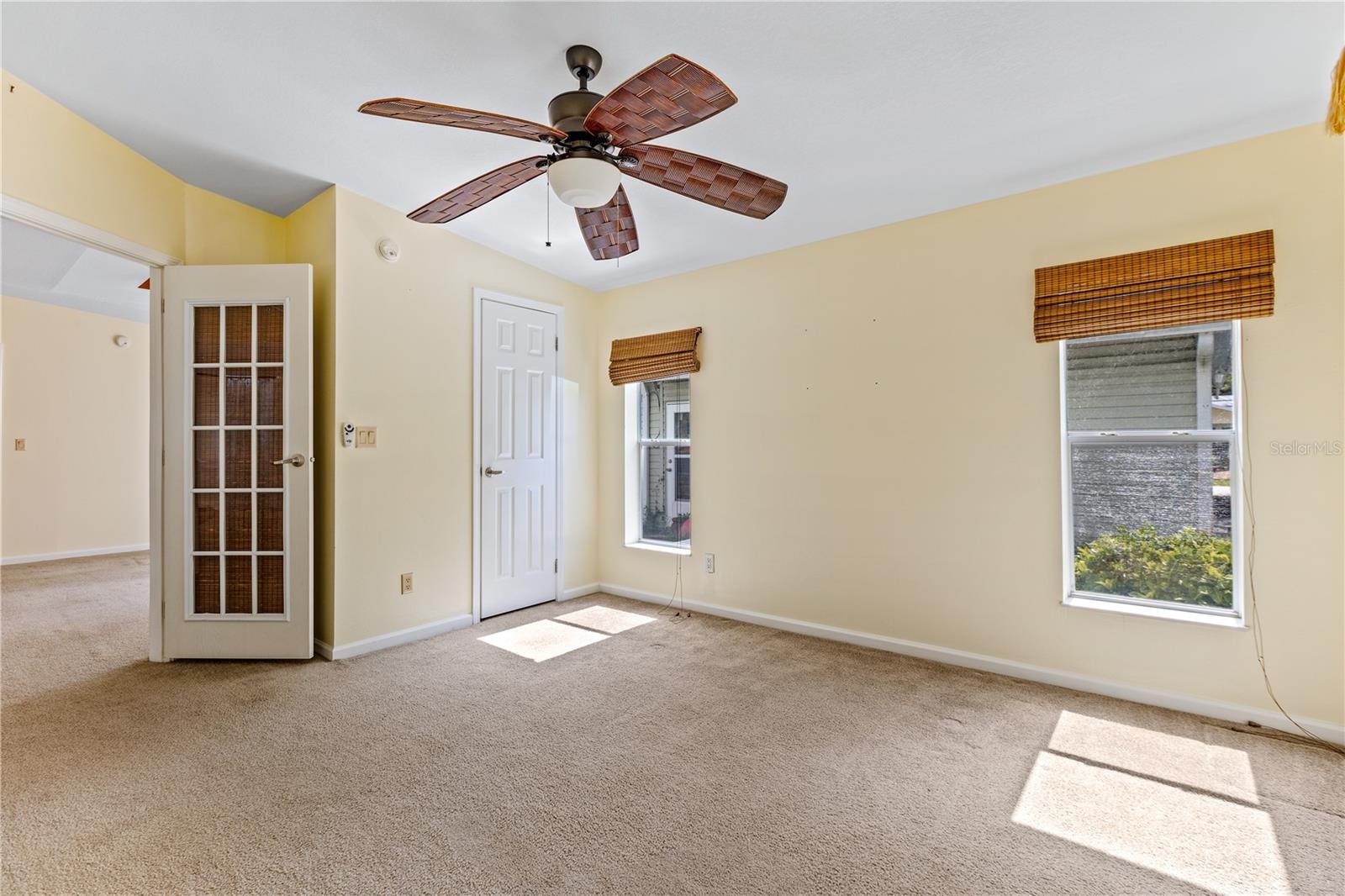 415 SIOUX BLVD, OAK HILL, FL, 32759