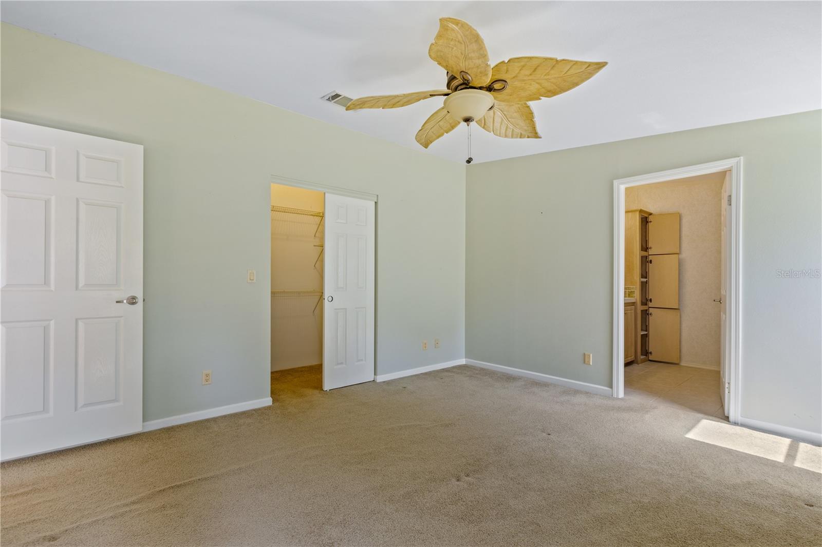 415 SIOUX BLVD, OAK HILL, FL, 32759