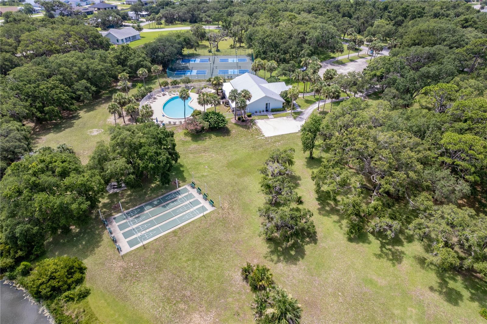 415 SIOUX BLVD, OAK HILL, FL, 32759