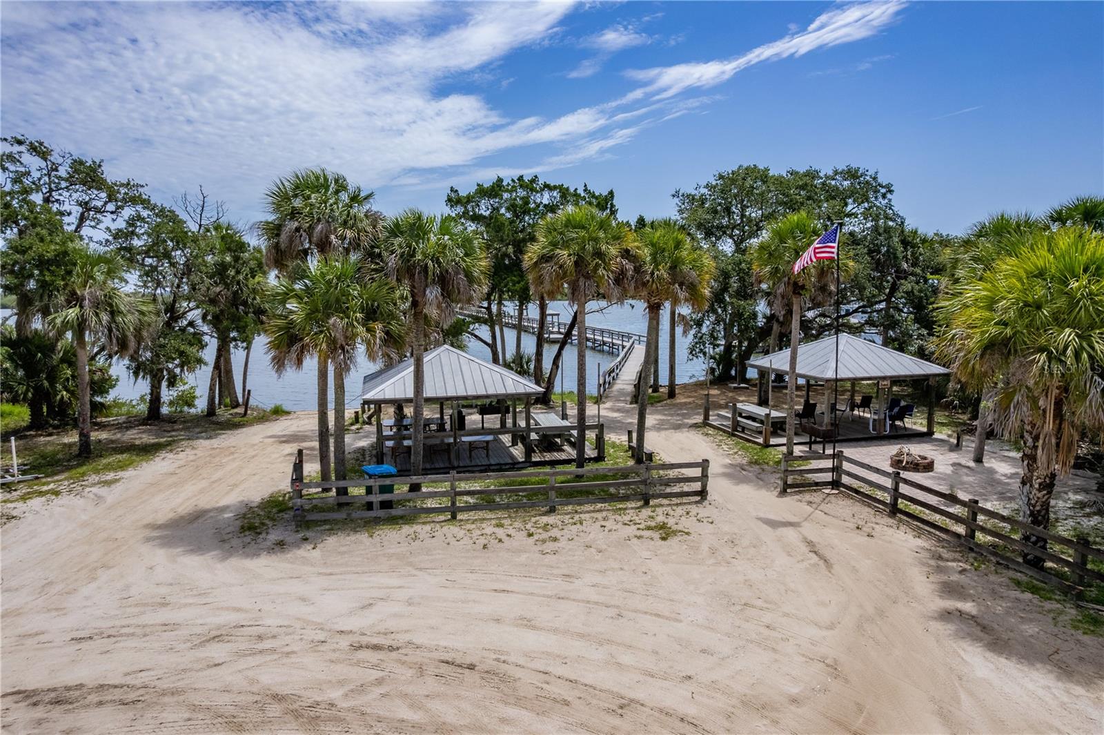 415 SIOUX BLVD, OAK HILL, FL, 32759