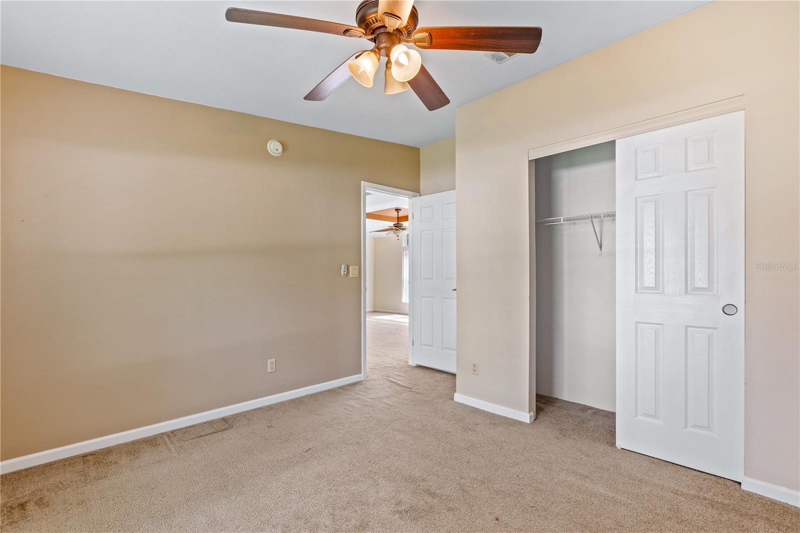 415 SIOUX BLVD, OAK HILL, FL, 32759