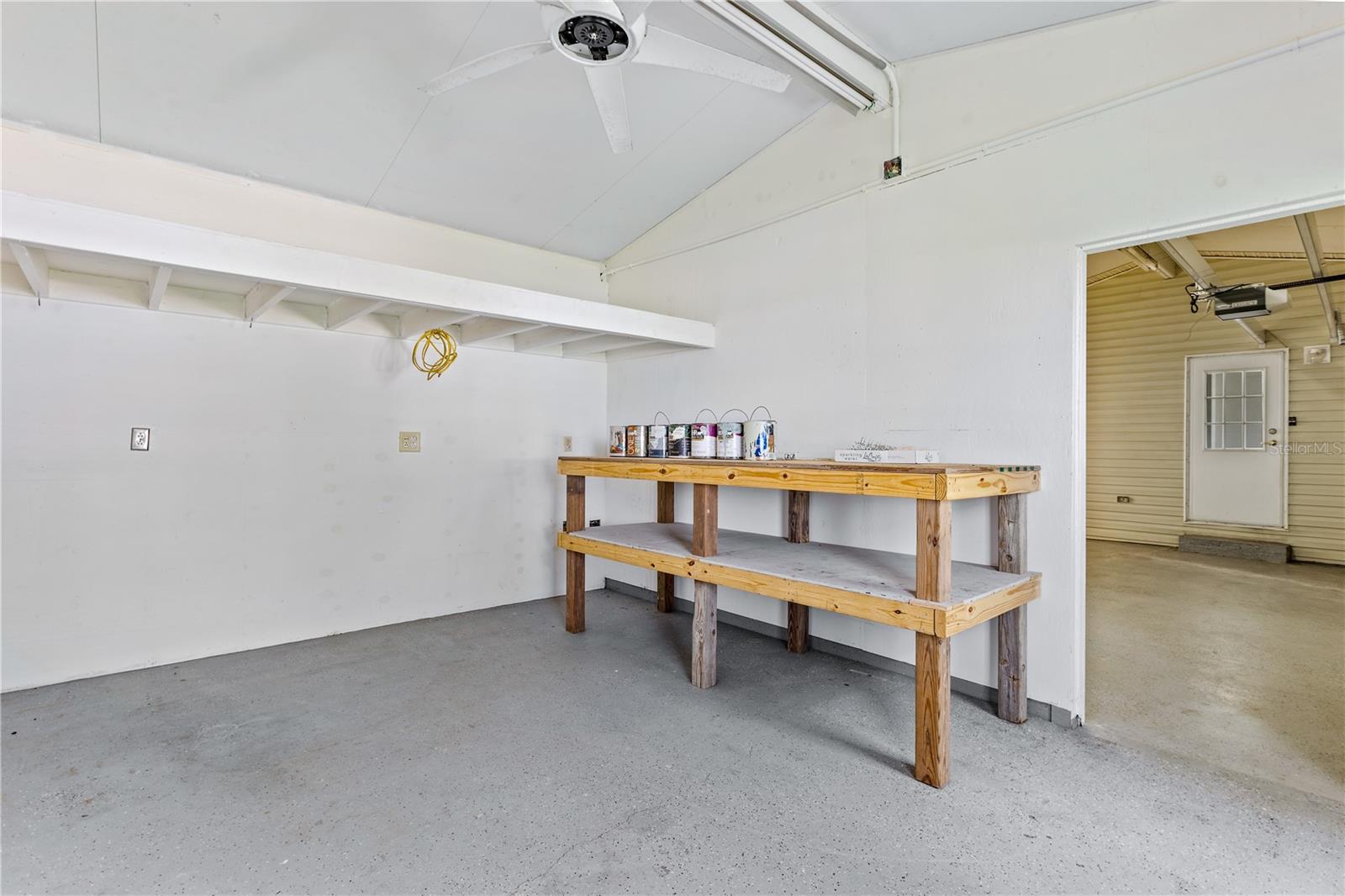 415 SIOUX BLVD, OAK HILL, FL, 32759