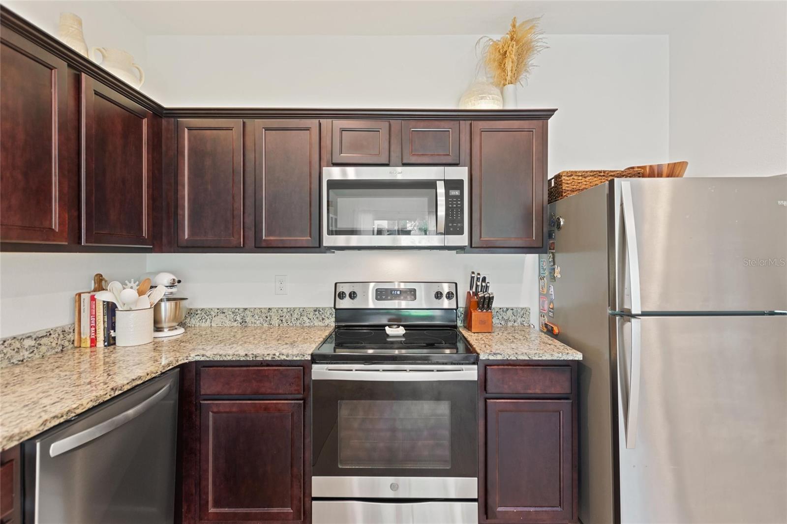 943 GRANDIN ST, DAVENPORT, FL, 33837