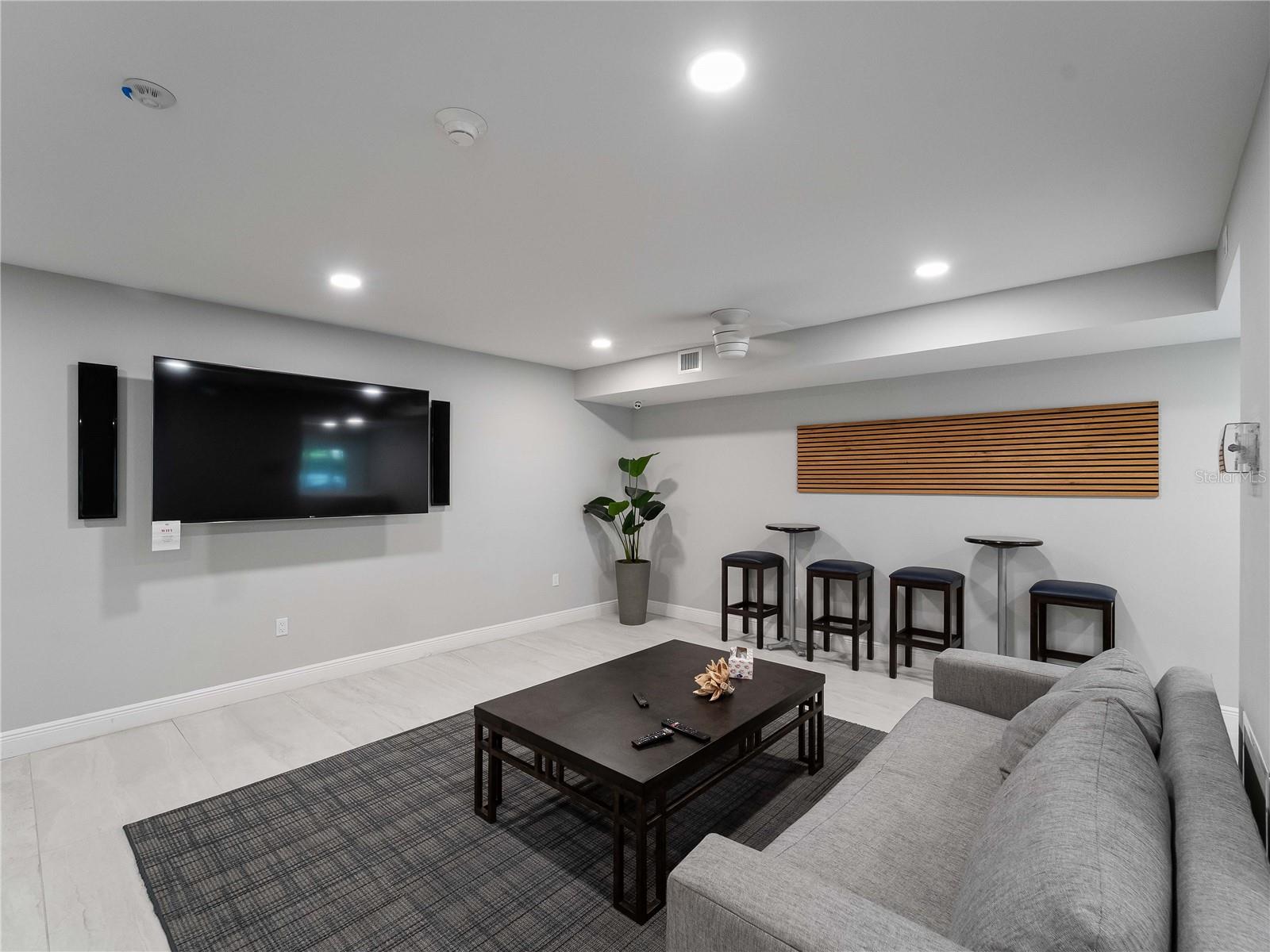 123 WINDWARD DR, OSPREY, FL, 34229