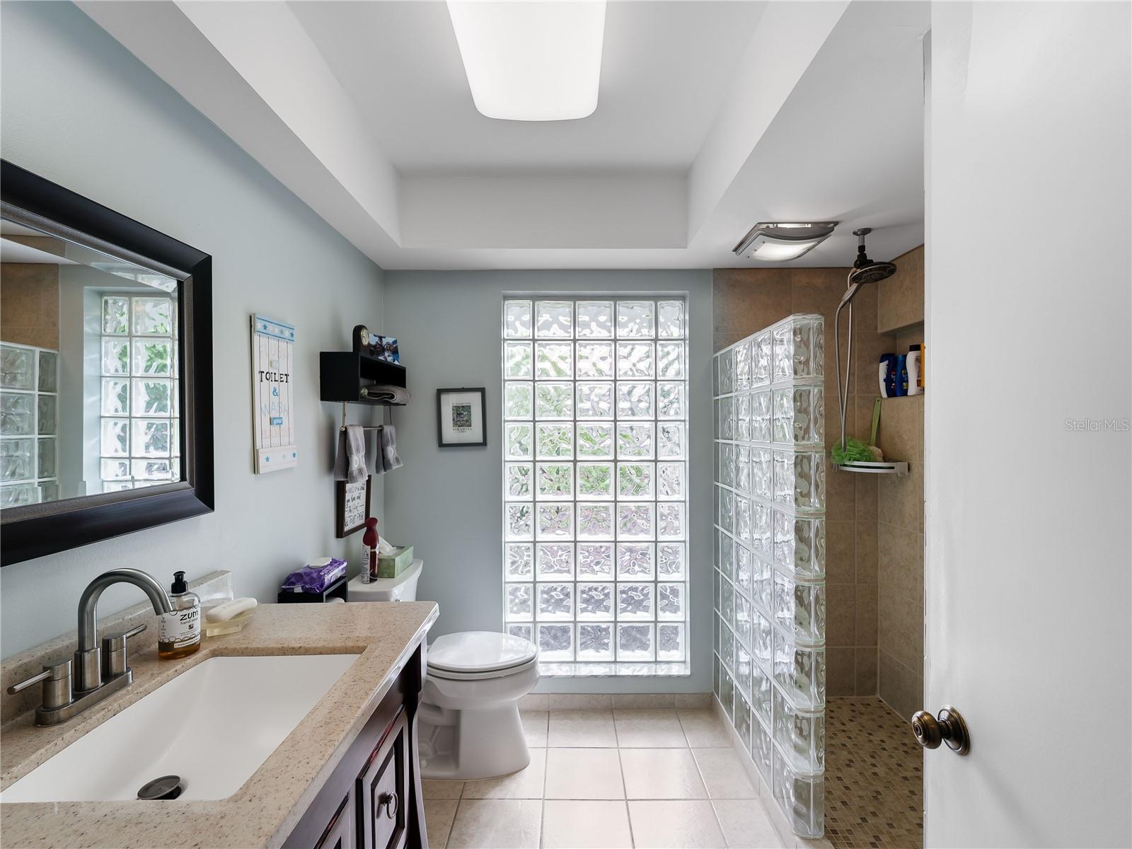 123 WINDWARD DR, OSPREY, FL, 34229