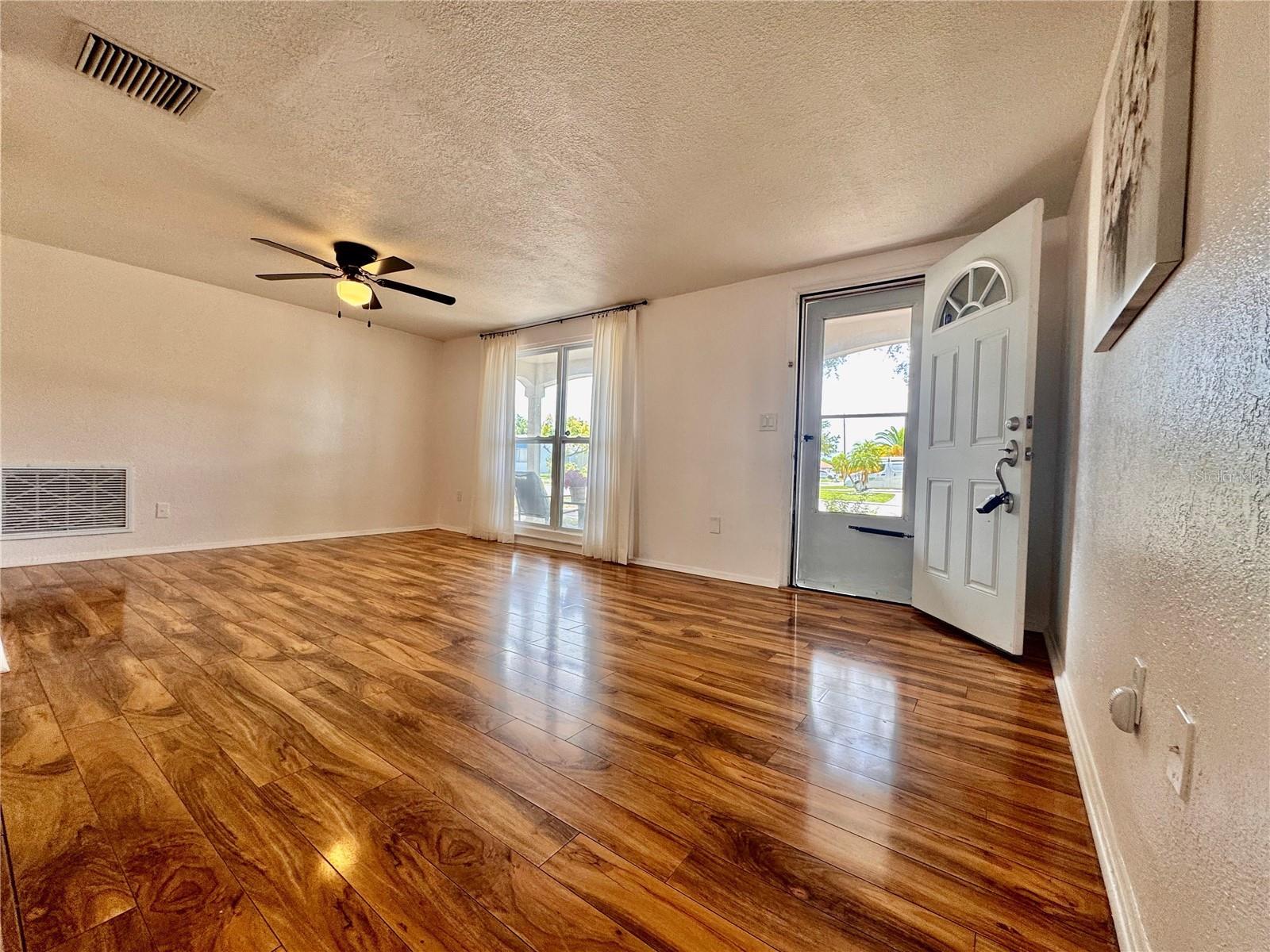 3902 GLISSADE DR, NEW PORT RICHEY, FL, 34652