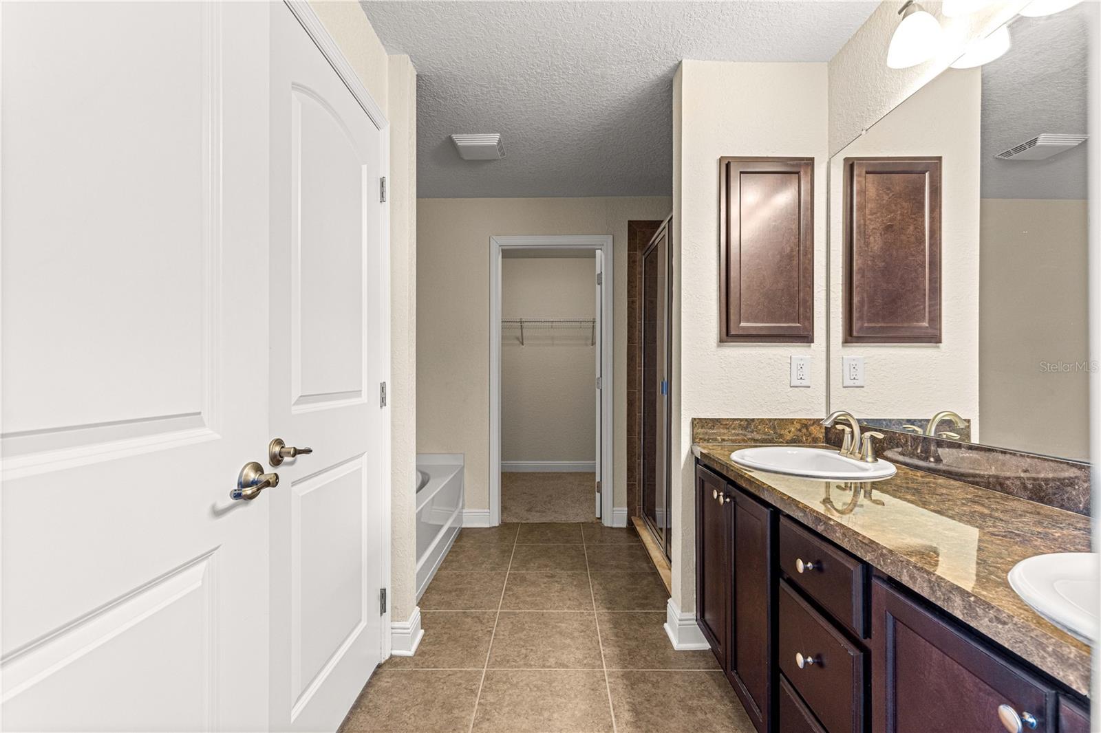 8 DIAMOND CLUB RD, OCALA, FL, 34472