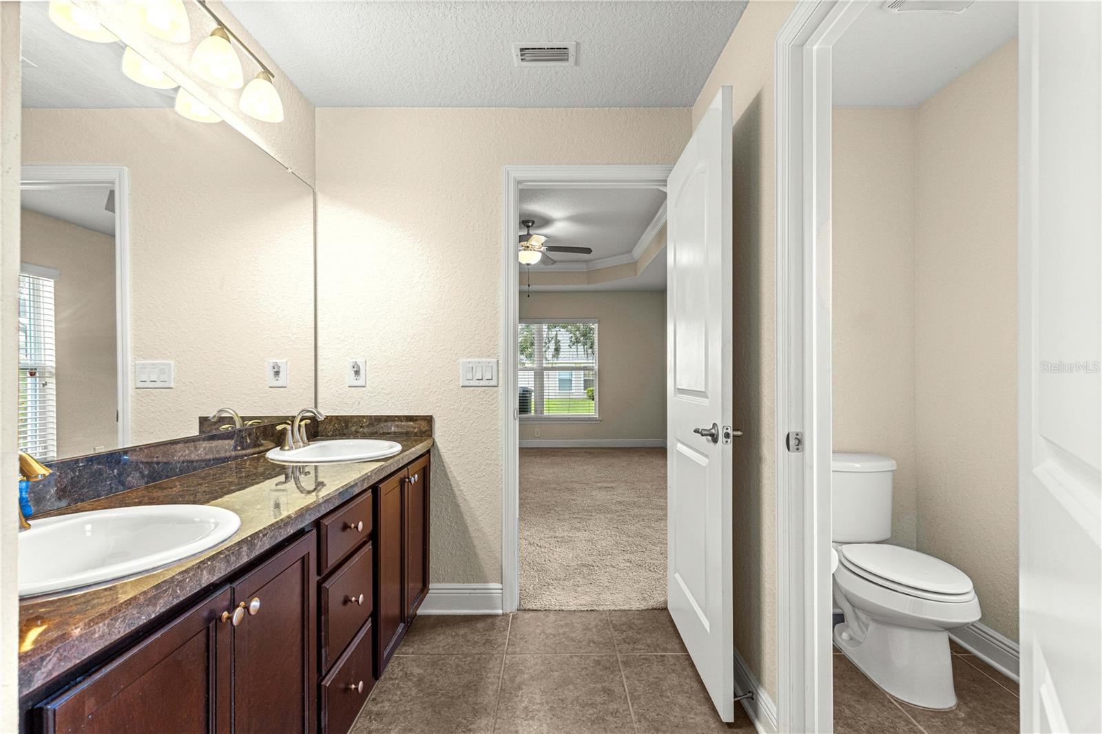 8 DIAMOND CLUB RD, OCALA, FL, 34472