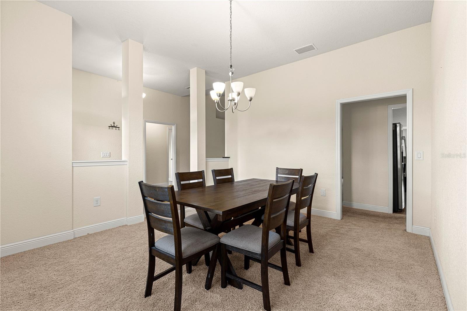 8 DIAMOND CLUB RD, OCALA, FL, 34472