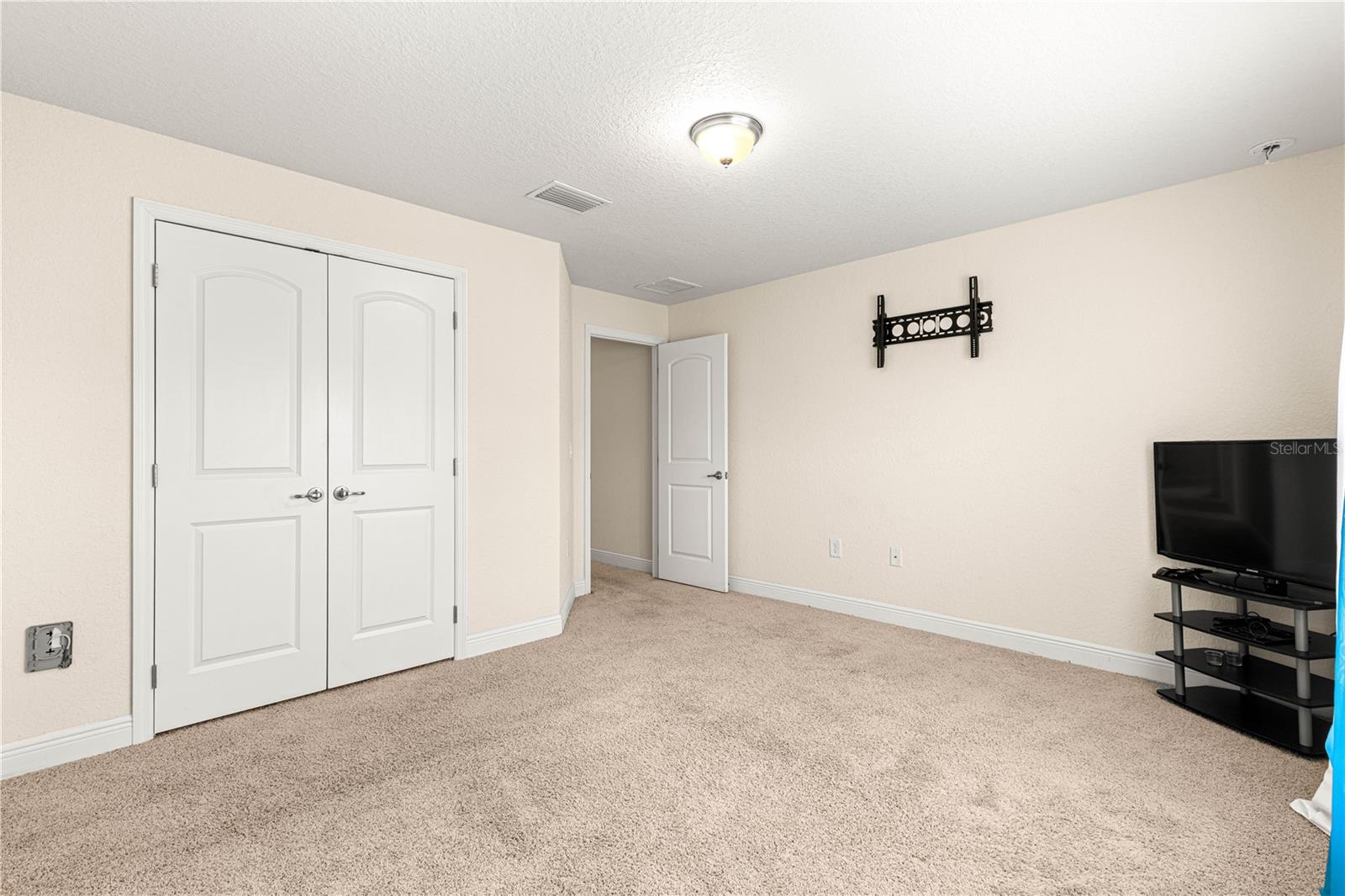 8 DIAMOND CLUB RD, OCALA, FL, 34472