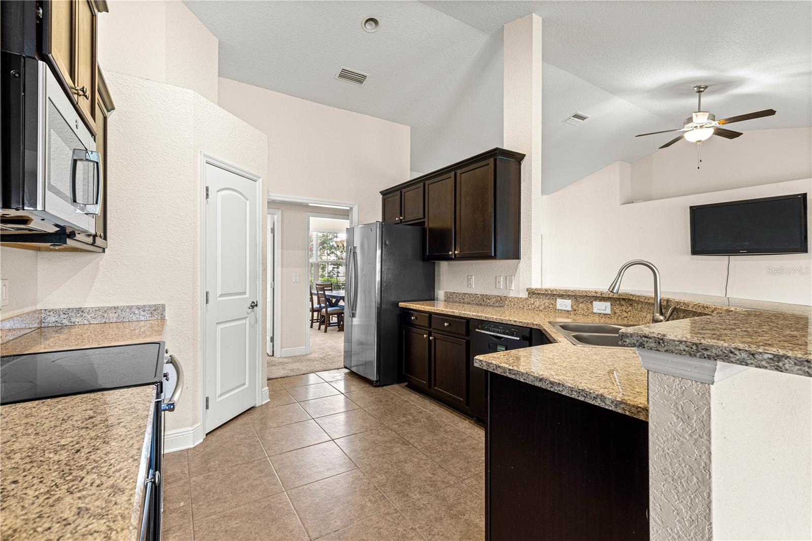 8 DIAMOND CLUB RD, OCALA, FL, 34472